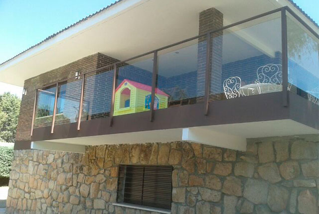 Barandillas para Escaleras de Interior y Exterior en Madrid